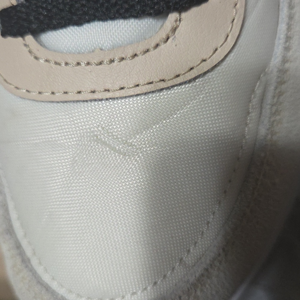 Nike Waffle Debut in Sanddrift and Black - Picture 12 of 12
